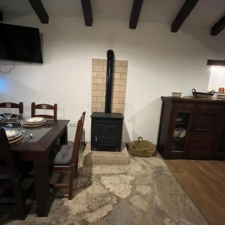 Molino Angorrilla בית נופש *